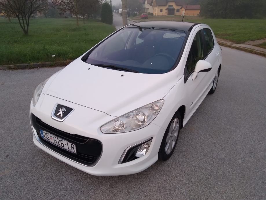 Peugeot 308 1,6 e-HDi Style