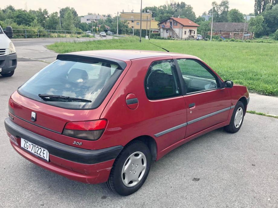 Peugeout 306, 1.4i, servisiran, u odličnom stanju