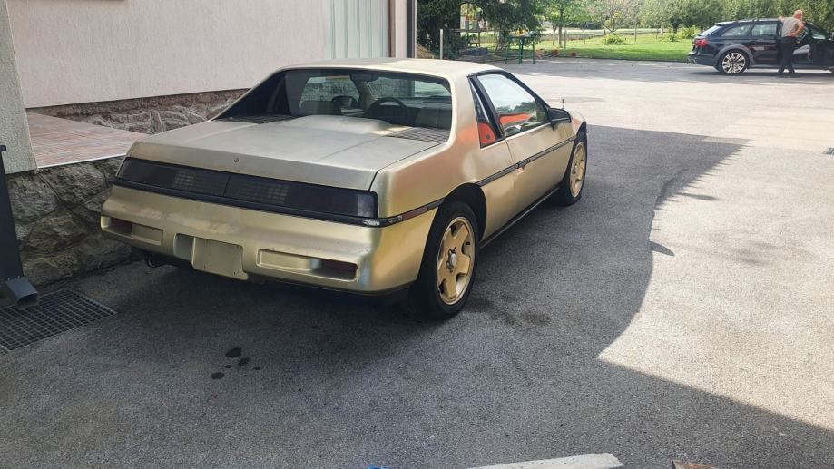 Pontiac Fiero 2.5 automatik