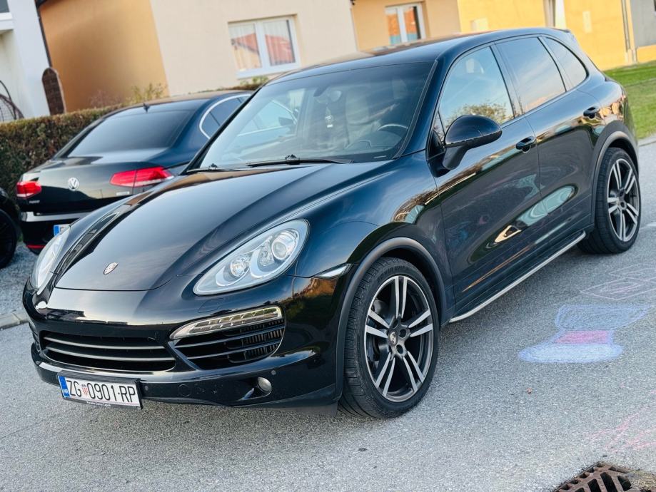 Porsche Cayenne 3,0 V6 TDI alu 21, reg 10/2025, top stanje