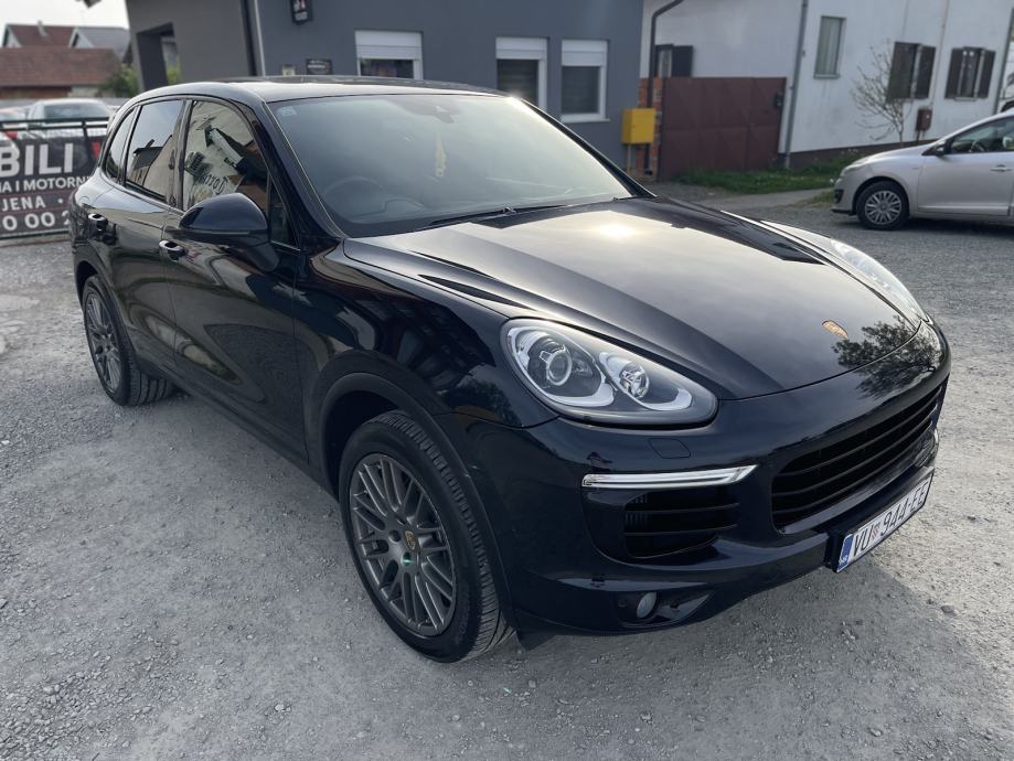 '' Porsche Cayenne Cayenne Diesel Tiptronic - DESNI VOLAN