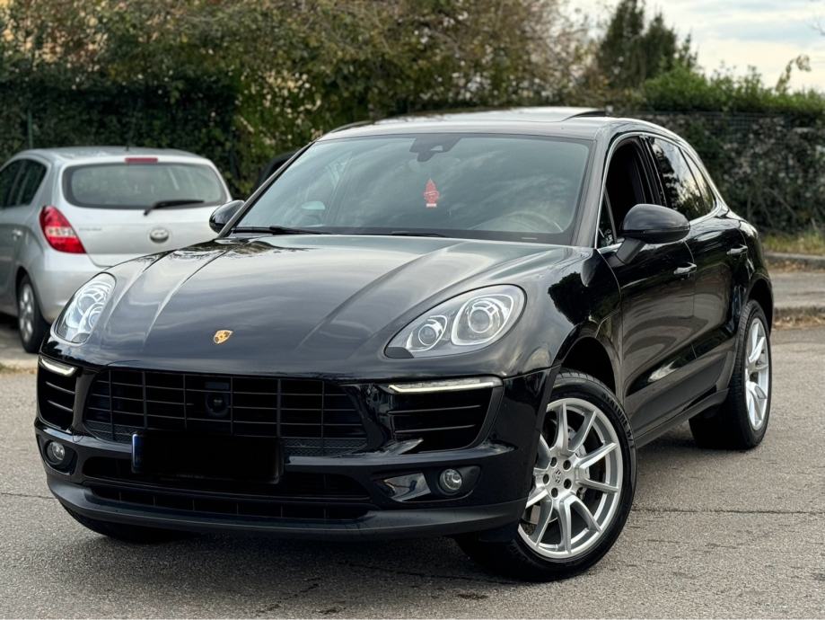 Porsche Macan 3,0 V6 PDK F1 Panorama,Nappa,Navi,20”,Zamjena!!!