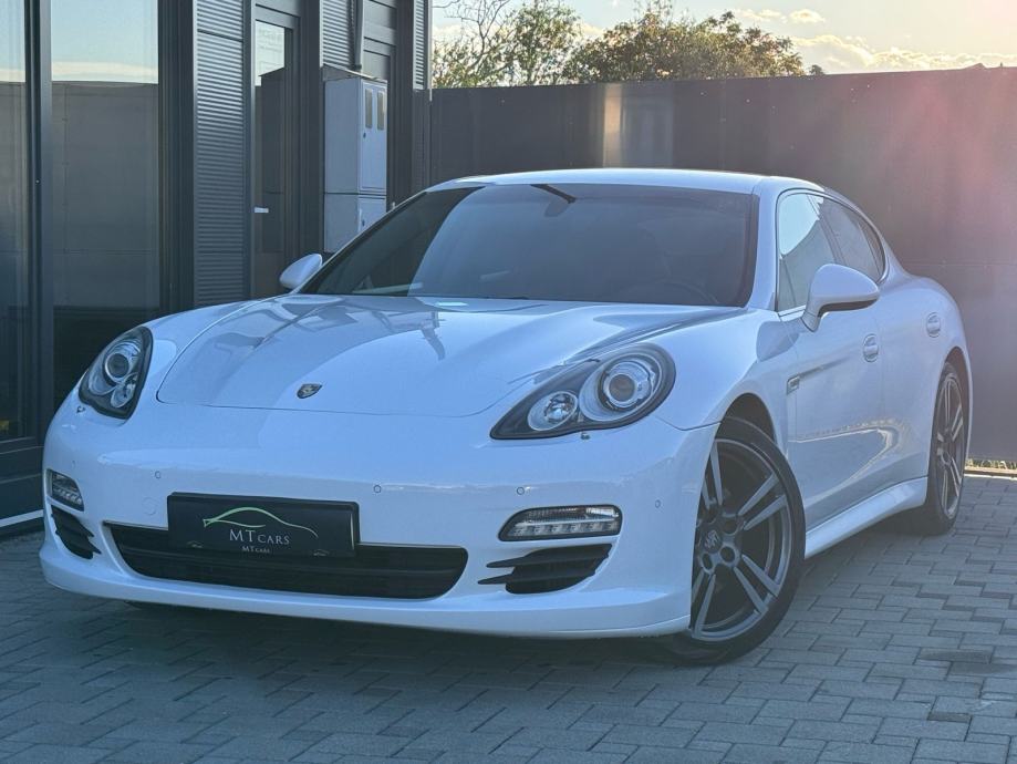 PORSCHE PANAMERA 3.0D, KOŽA, PDC, NAVI, ALU 20”, REG 11/2024