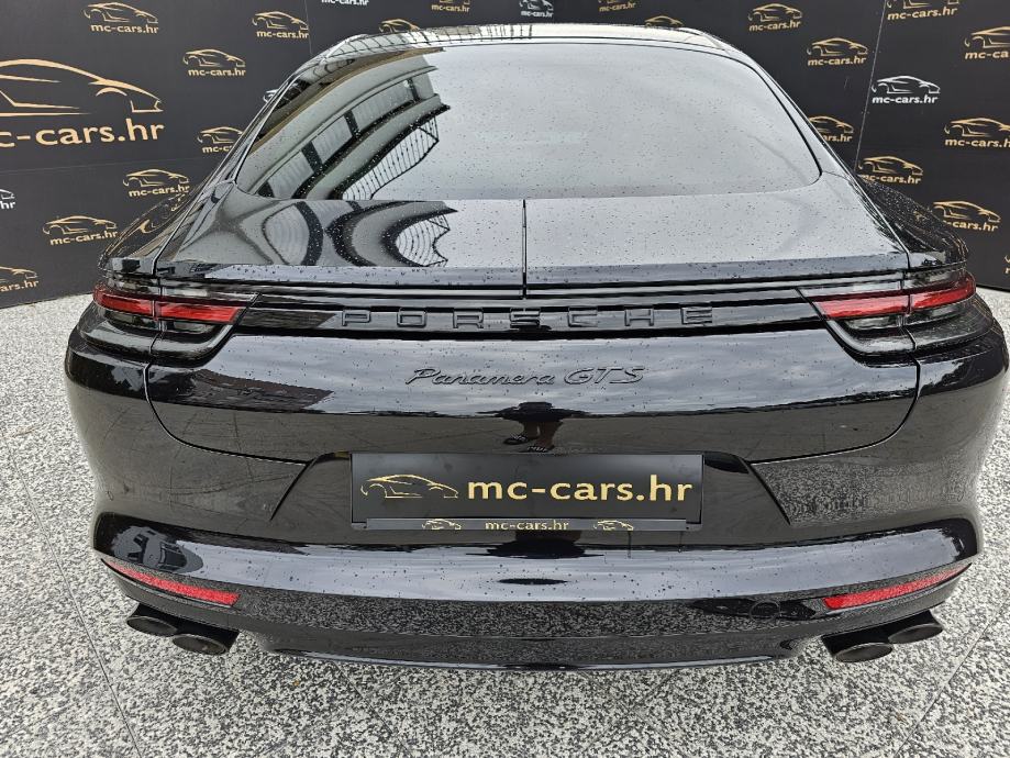 Porsche Panamera GTS PANO ALU 21 KAMERA 360 BOSSE GARANCIJA REG 2019 God