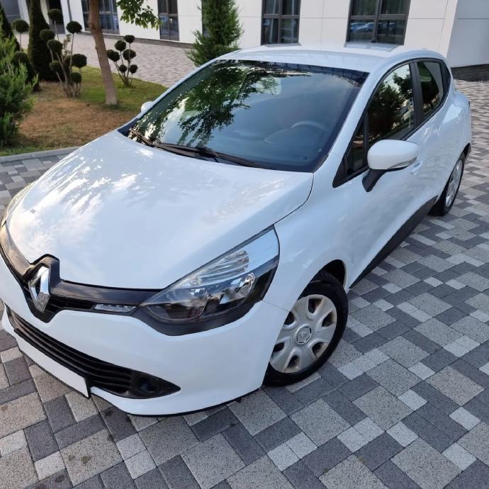 Renault Clio 1,2 **DYNAMIQUE**NAVI**KLIMA**ODLIČAN**REG 1 GOD**