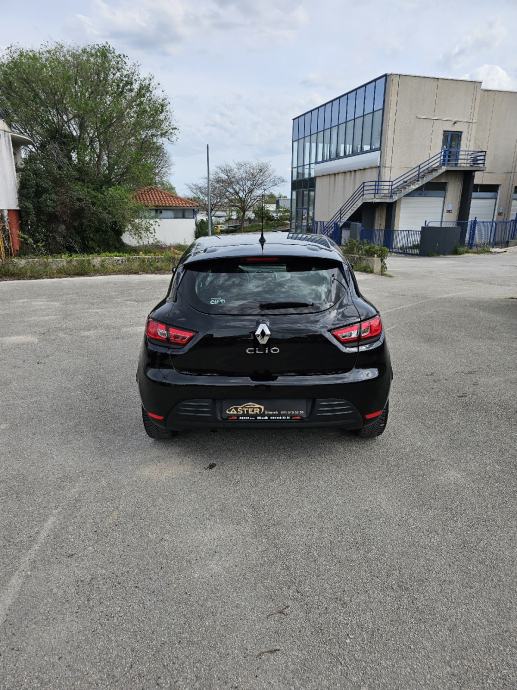 Renault Clio TCe 90 TOP STANJE 2019 God