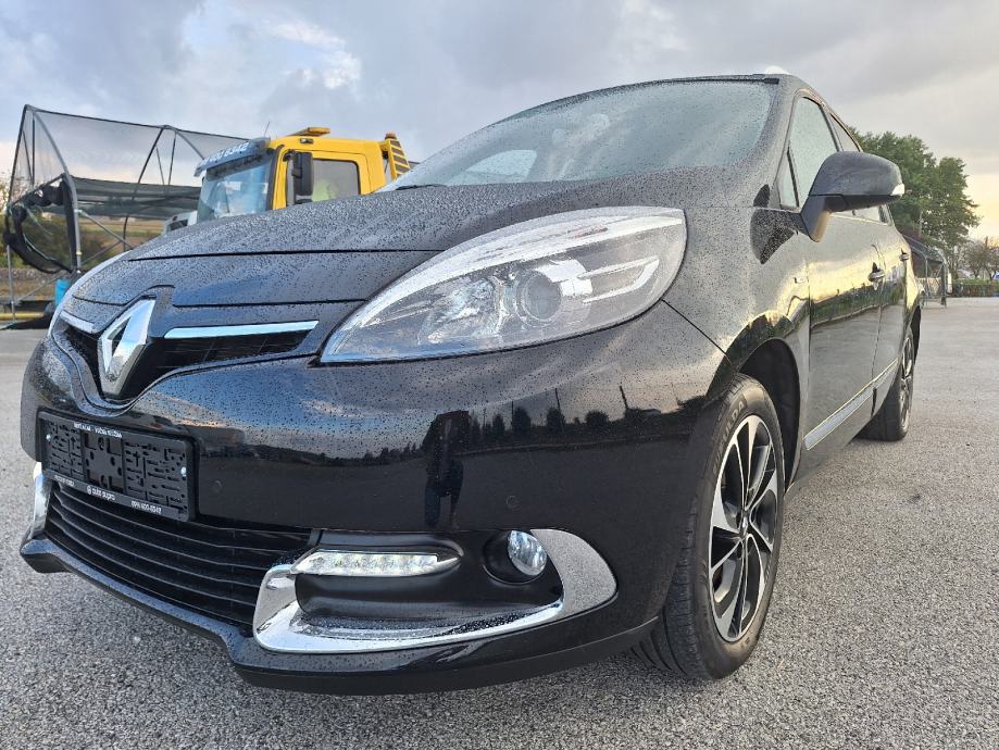 Renault Grand Scenic dCi 110,NAVIGACIJA, KOŽA,PARKIRNA KAMERA,171 TKM