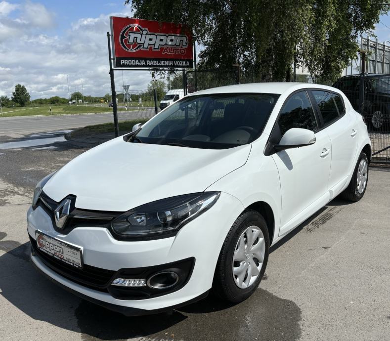 Renault Megane 1.5 dCi AUTOKREDIT - KLIMA - 6 BRZINA - SERVISNA