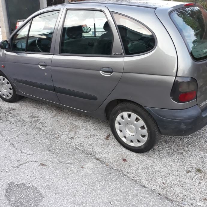 Renault megane scenic 1999