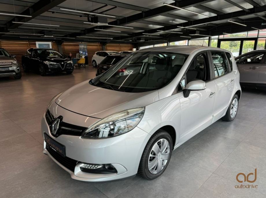 Renault Scenic 1.5 dCi NAVI • KLIMA • REGISTRIRAN • TEMP • AUTOKREDIT