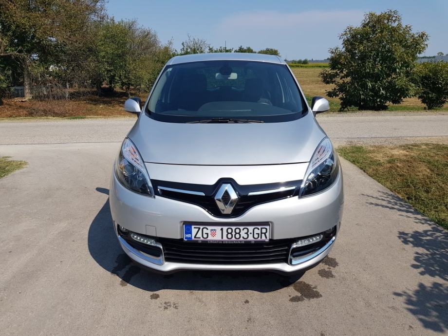 Renault scenic 2015