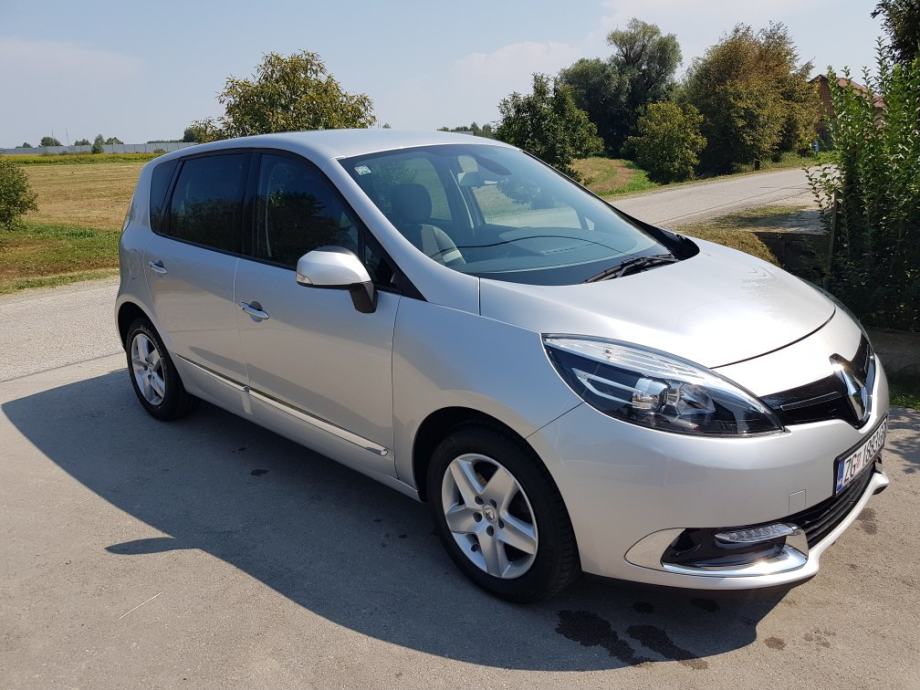 Renault scenic 2015