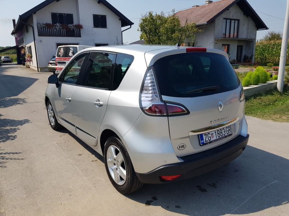 Renault scenic 2015