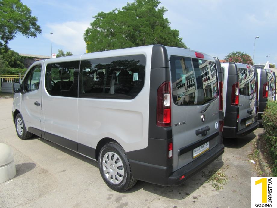 Renault trafic grand