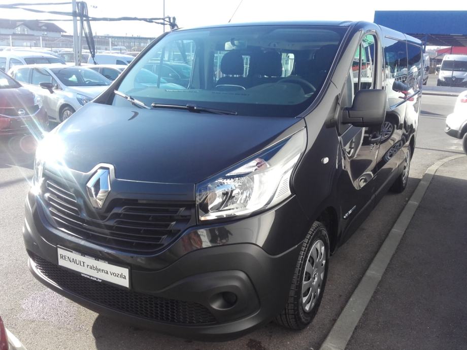 Renault trafic grand