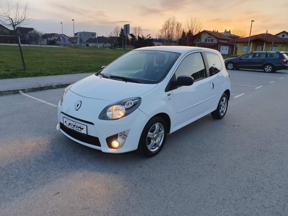 Renault Twingo 1,2 16V LEV, 2011 GOD, 100000 KM,KLIMA,KARTICE