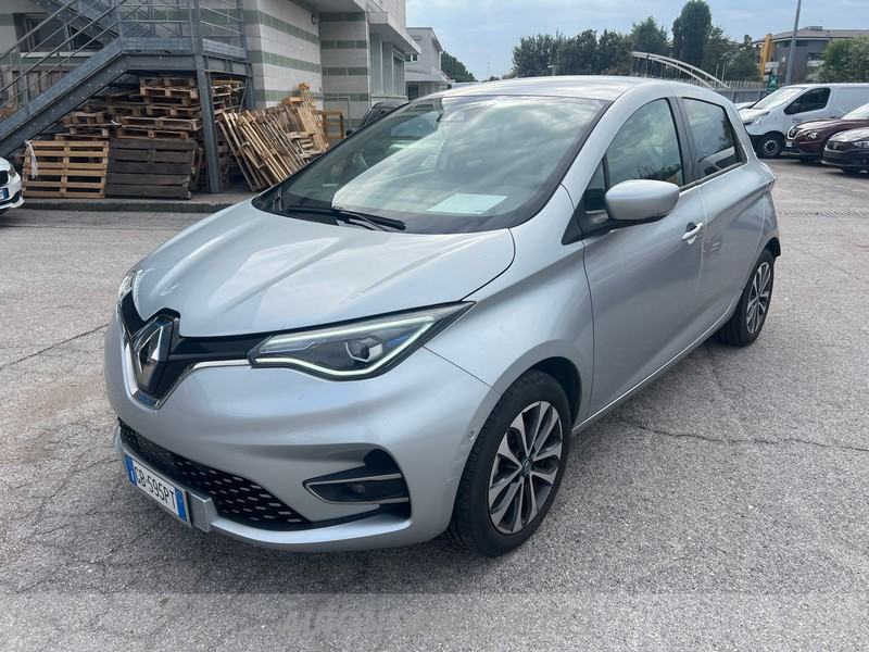 Renault ZOE R135 INTENSE CCS 52 kw baterija, domet do 400 km, ODLIČAN