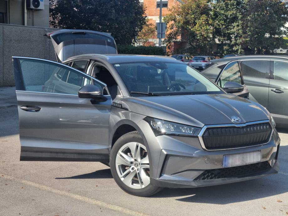 Škoda Enyaq iV 60, WLTP 412km, 1. privatni vlasnik, Zg