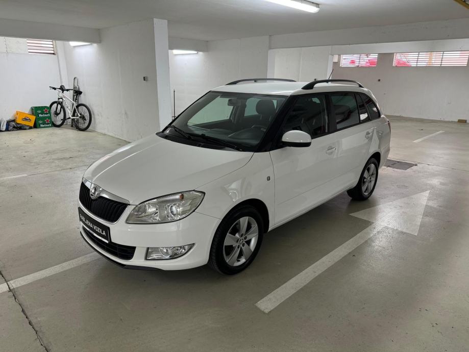 Škoda Fabia Combi 1,2 TSI**AUT. KLIMA**REG10/25G**KREDIT-KARTICE**