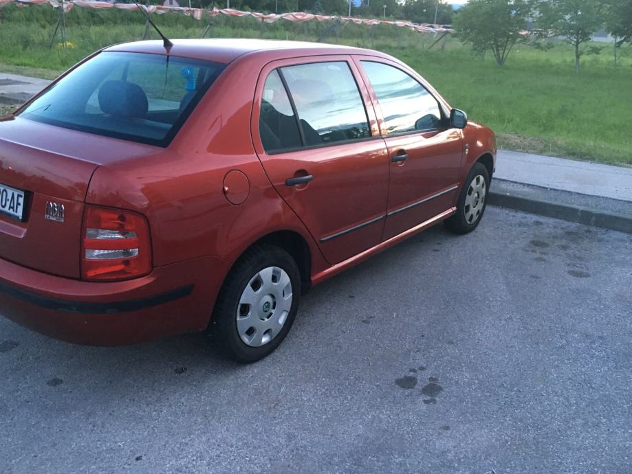 Skoda fabia sedan