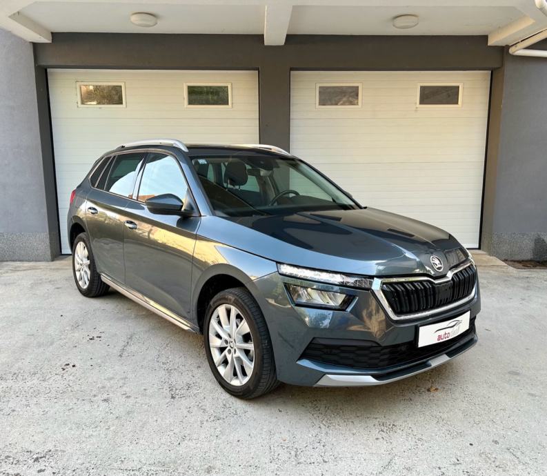 Škoda Kamiq 1,0 TSI DSG Style | Led | Kamera | App