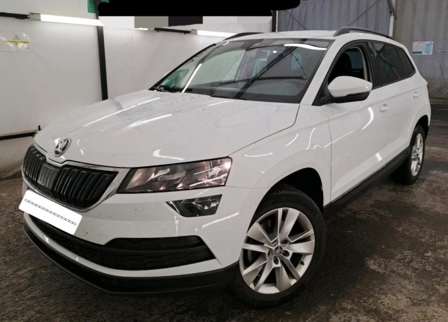 ŠKODA KAROQ 1.6 TDI STYLE • AUTOMATIK DSG • MODEL 2021. • TOP STANJE