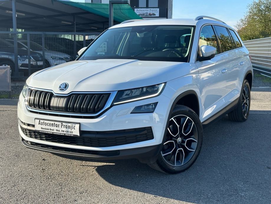 Škoda Kodiaq 2,0 TDI automatik DSG/STYLE/XENON/LED/KOŽA/KAMERA