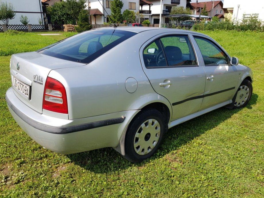 Skoda 2000 года