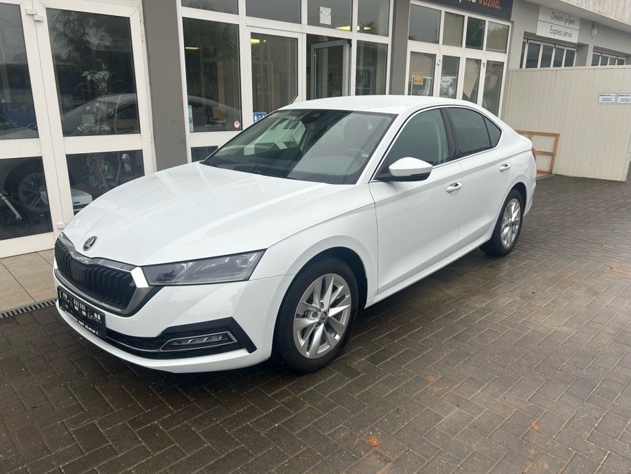 Škoda Octavia 2,0 TDI LED Kamera Jamstvo 2030 HR