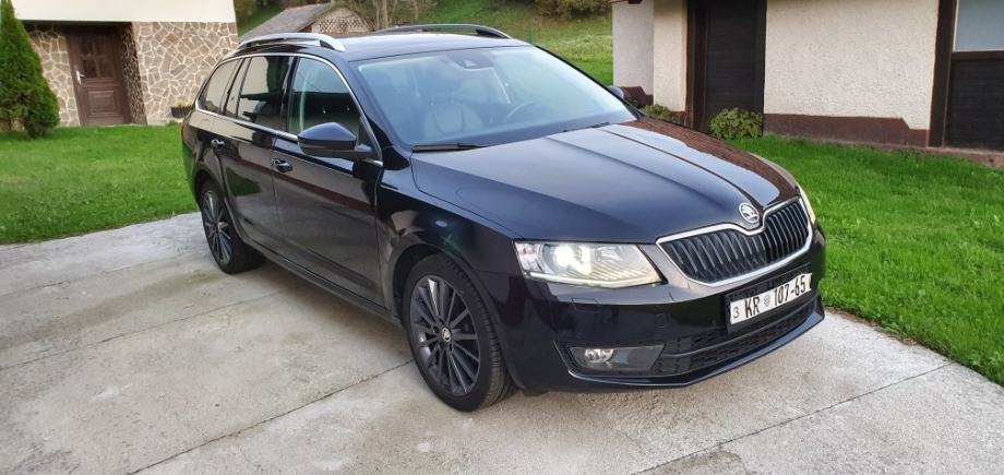 Skoda octavia black edition