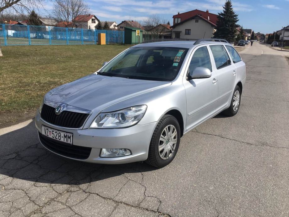 Skoda octavia 2011 год