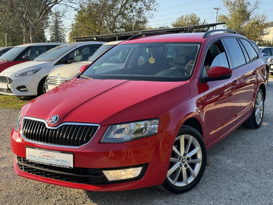 Škoda Octavia 1,6 TDI DSG STYLE-VELIKI+MALI SERVIS-POTVRDA KM-EURO 6