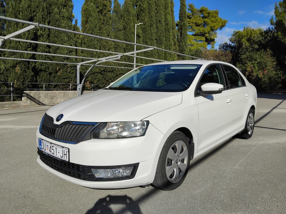 Škoda Rapid 1,2 TSI  AUTOMATIK DSG 7 brzina