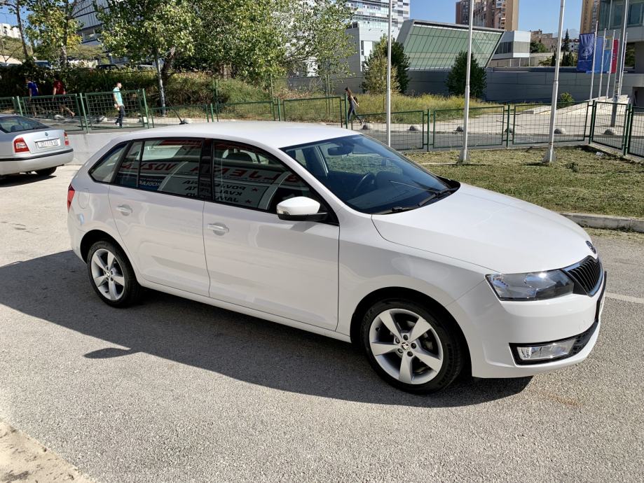 Skoda rapid ambition