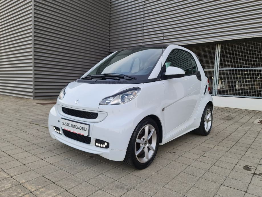 Smart 1.0 / PULSE /  F1 volan / Automatik / Alu 15 " / PANORAMA /