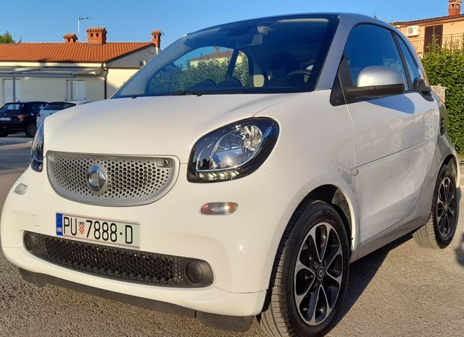 Smart 453 fortwo 79.999 kn.