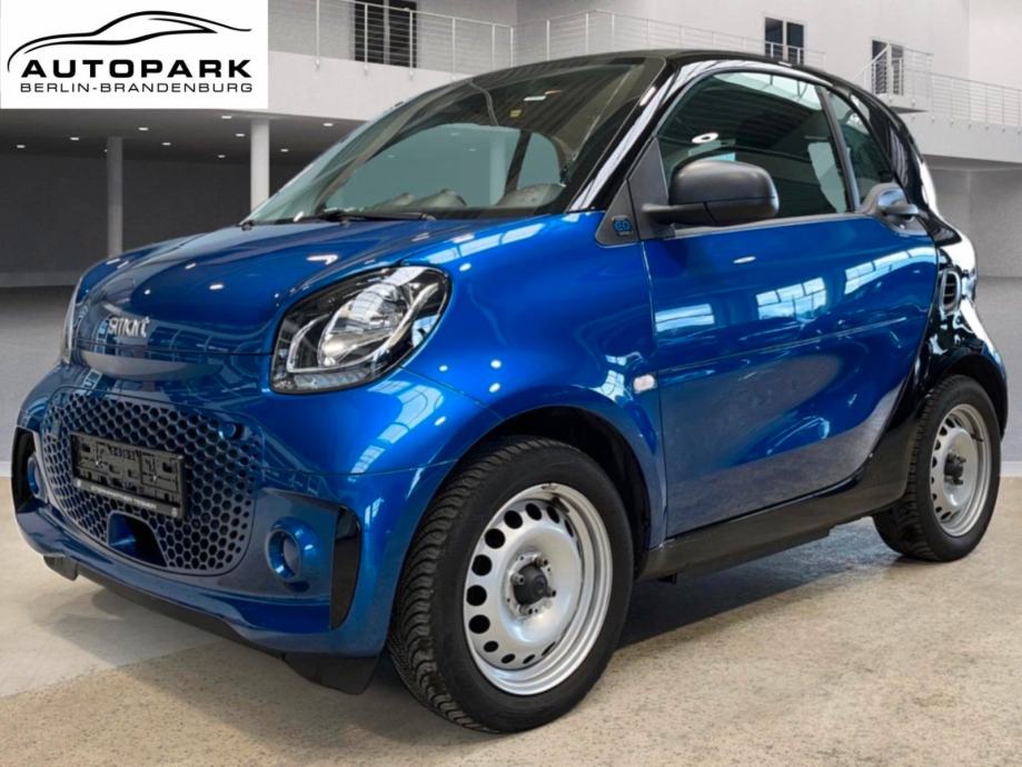 Smart EQ fortwo Coupe*40 god. svojim kamionim uvozimo po narudžbi*