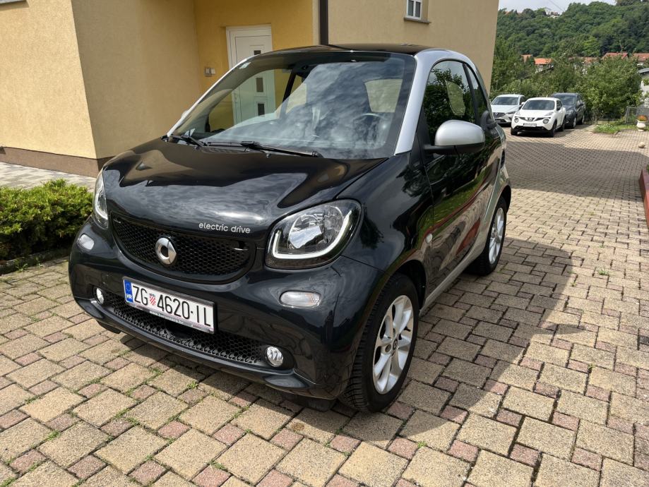 Smart EQ fortwo FORTWO automatik***BLACK FRIDAY * 7990€**