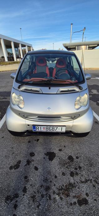 Smart fortwo coupe 0.7 automatik