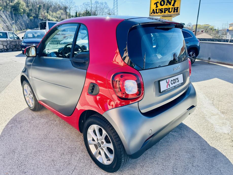 Smart fortwo 52 KW PASSION TWINAMIC ***REZERVIRANO***, 2018 god.