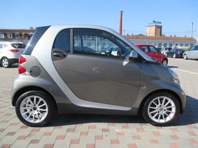 Smart fortwo coupe MHD Automatik; 2009.; Passion; 999 CCM; 52 KW; Full