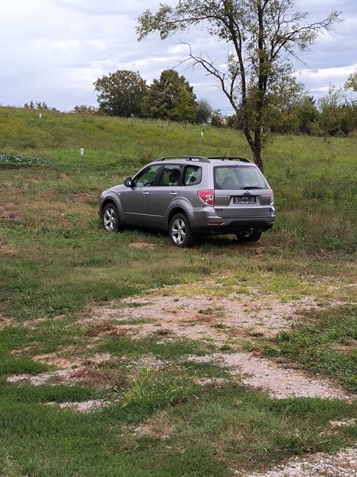 Subaru Forester 2,0 T-D AWD OGLAS IZ USLUGE