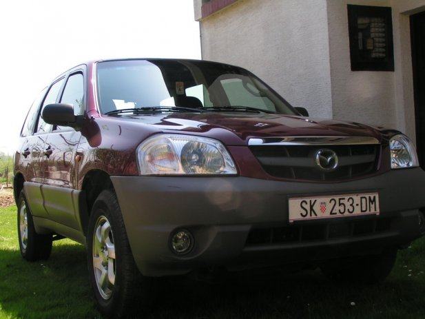 Mazda tribute 2