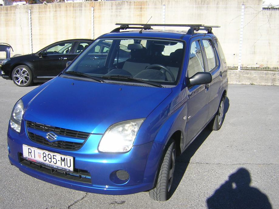 Suzuki ignis 2006