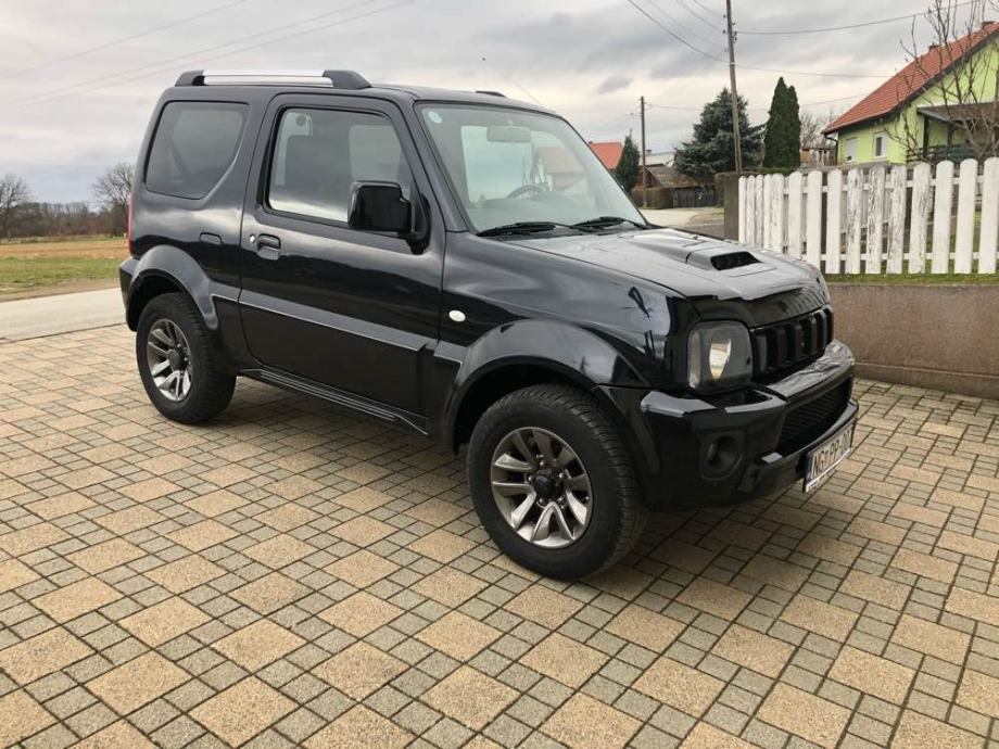 Suzuki jimny 2015