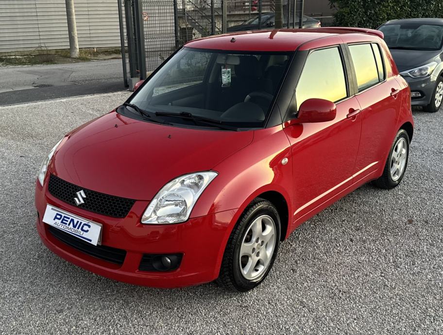 Suzuki Swift 1,3  benzinac  = 160 000 Km = KUPLJEN NOV U HR