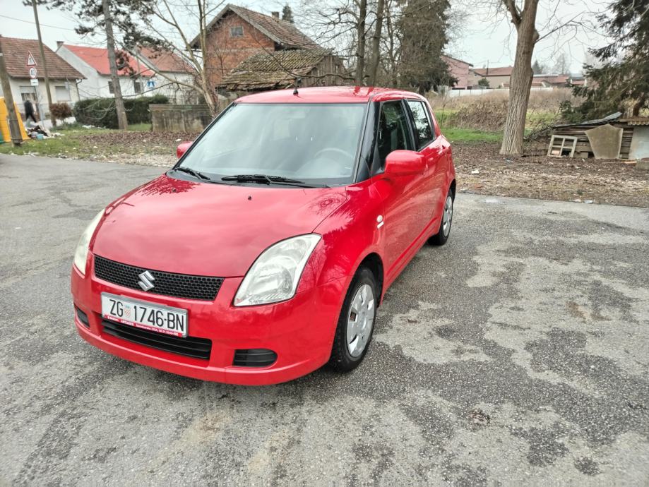 Suzuki Swift 1,3 - 1. vlasnik!