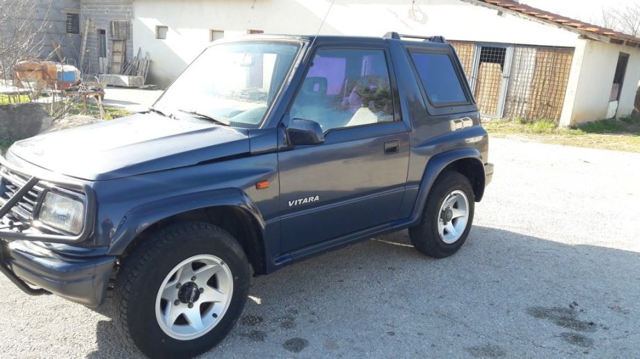 Suzuki Vitara LX 16V- PLIN