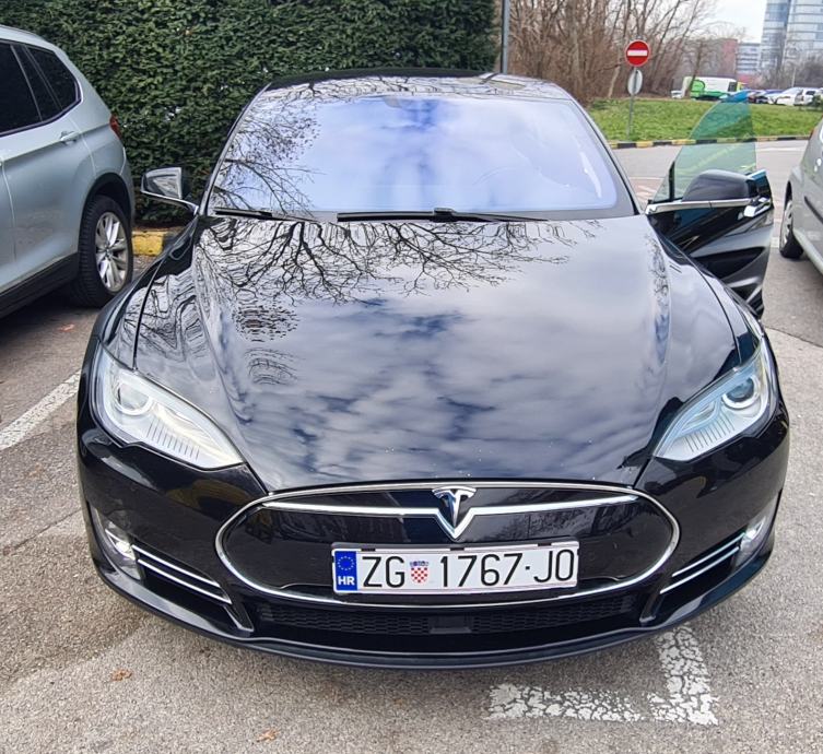 Tesla Model S 85D 520KS 4x4