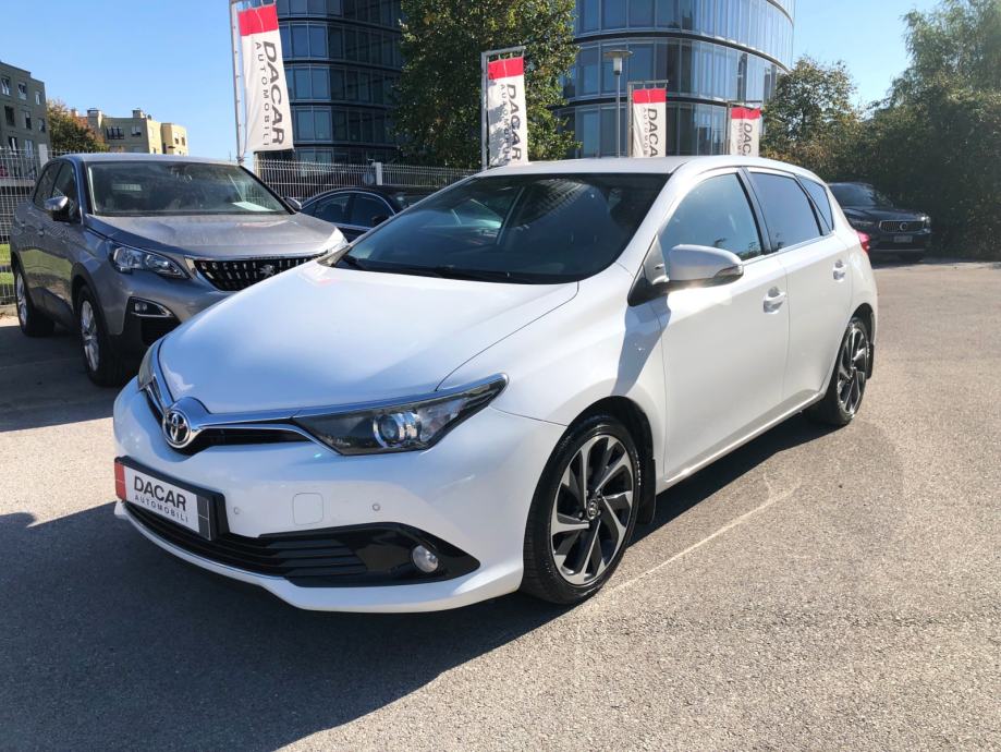 Toyota Auris 1,4 D, kupljen u Hr, izvrstan !!